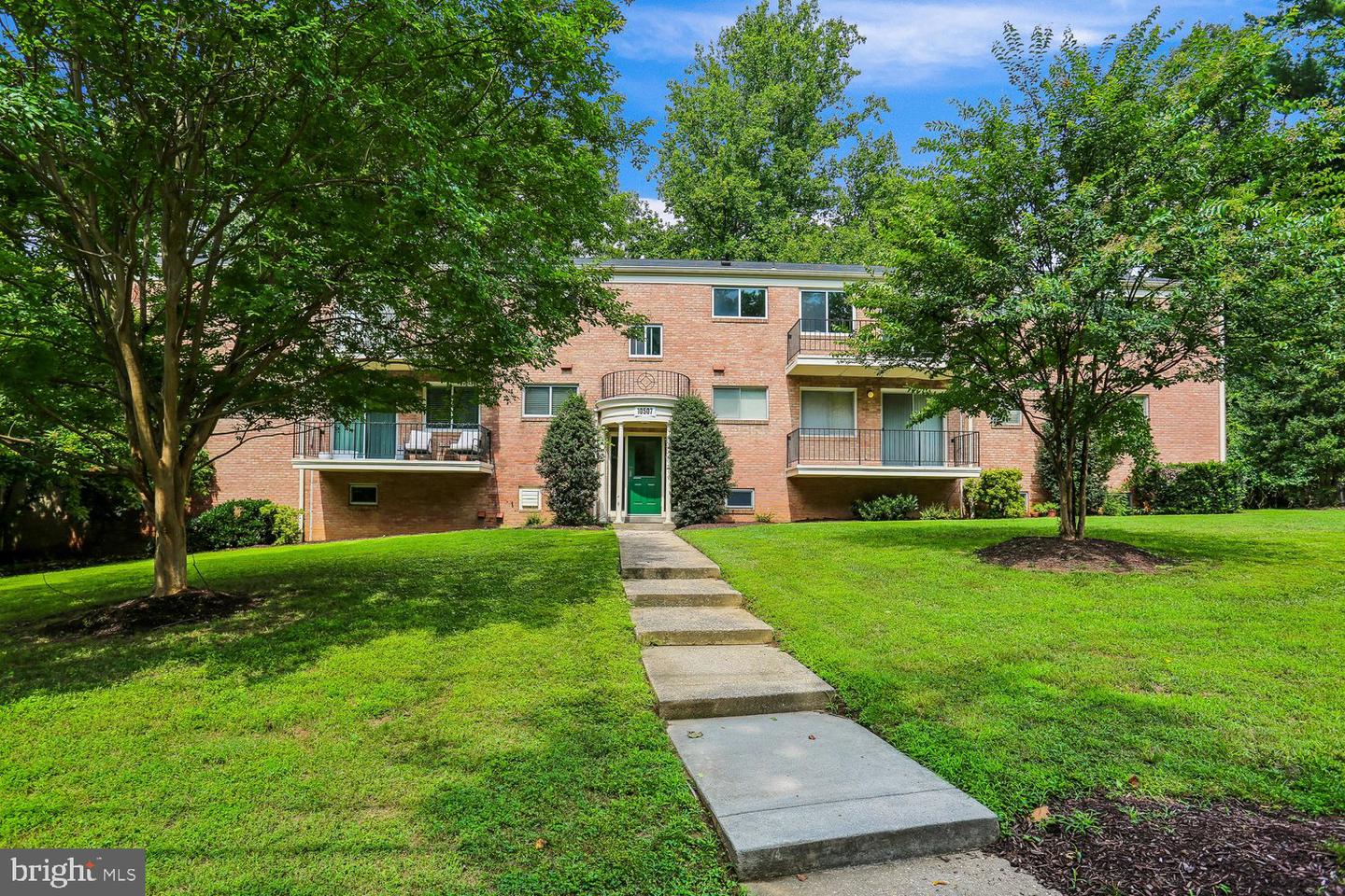 10507 Weymouth Street #W-2