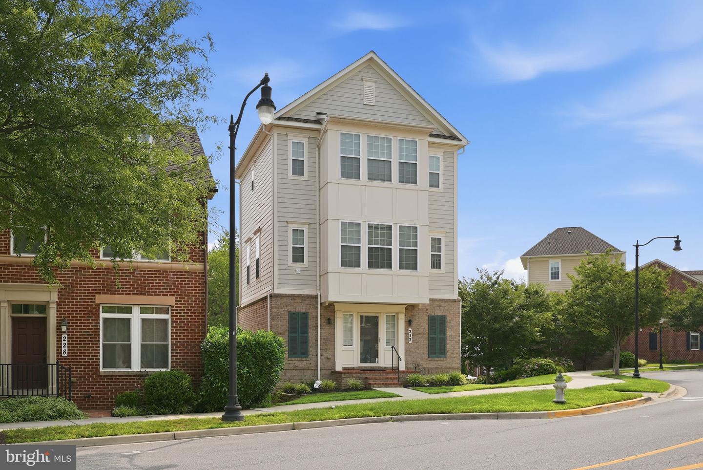 232 Parkview Avenue, Gaithersburg