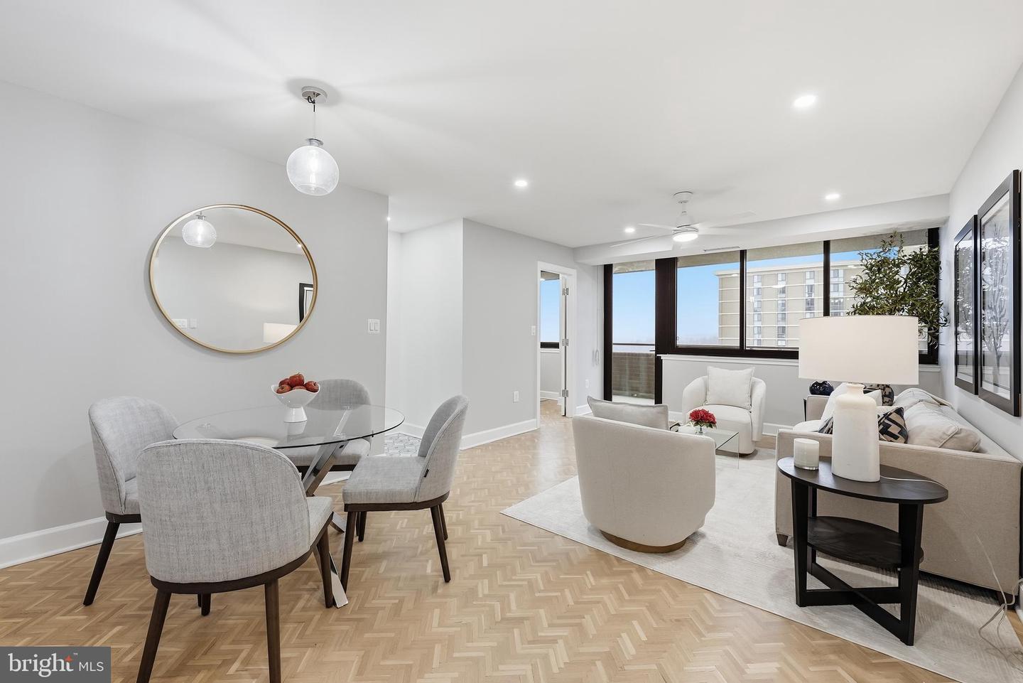 4550 N Park Avenue #807
