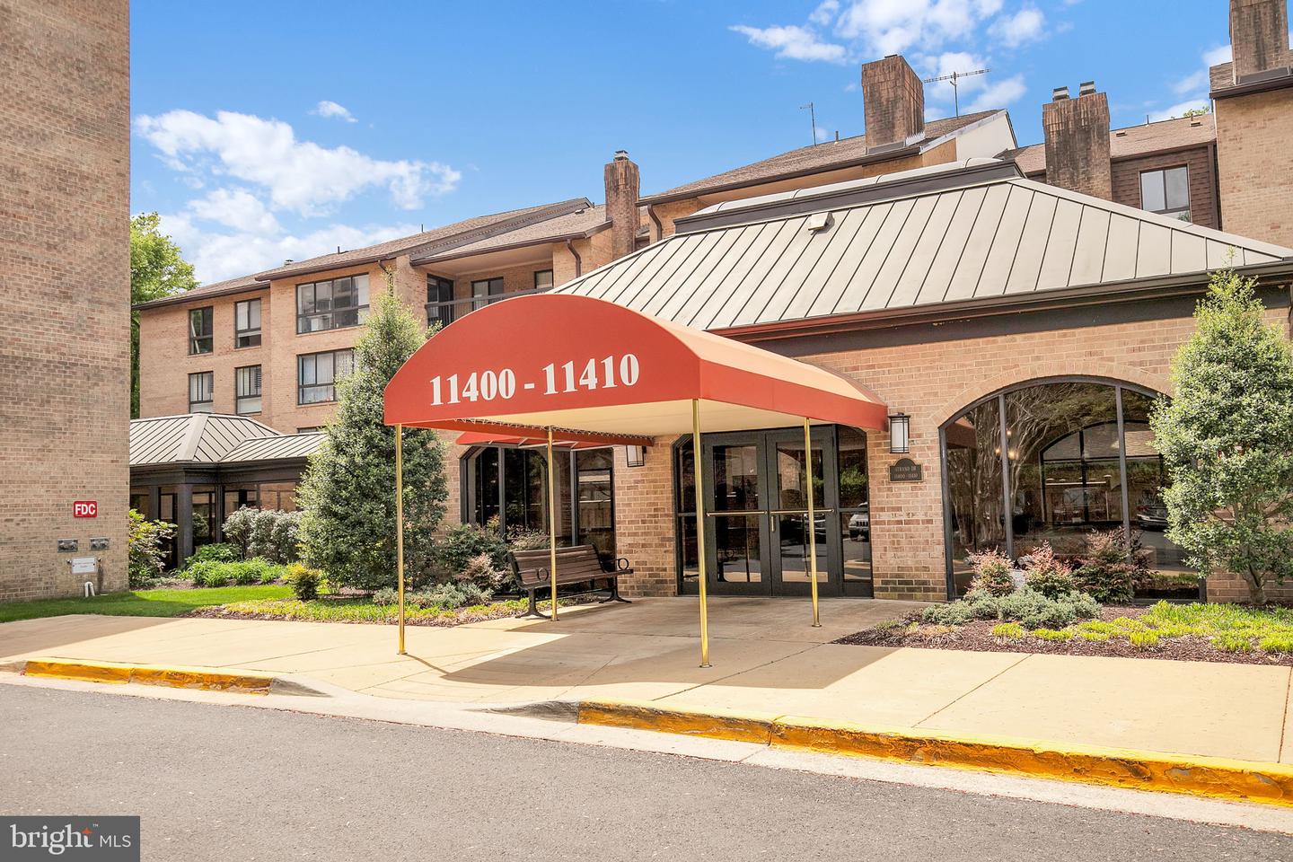 11400 Strand Drive #201