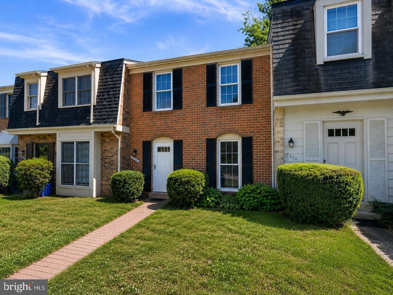 19943 Spur Hill Drive