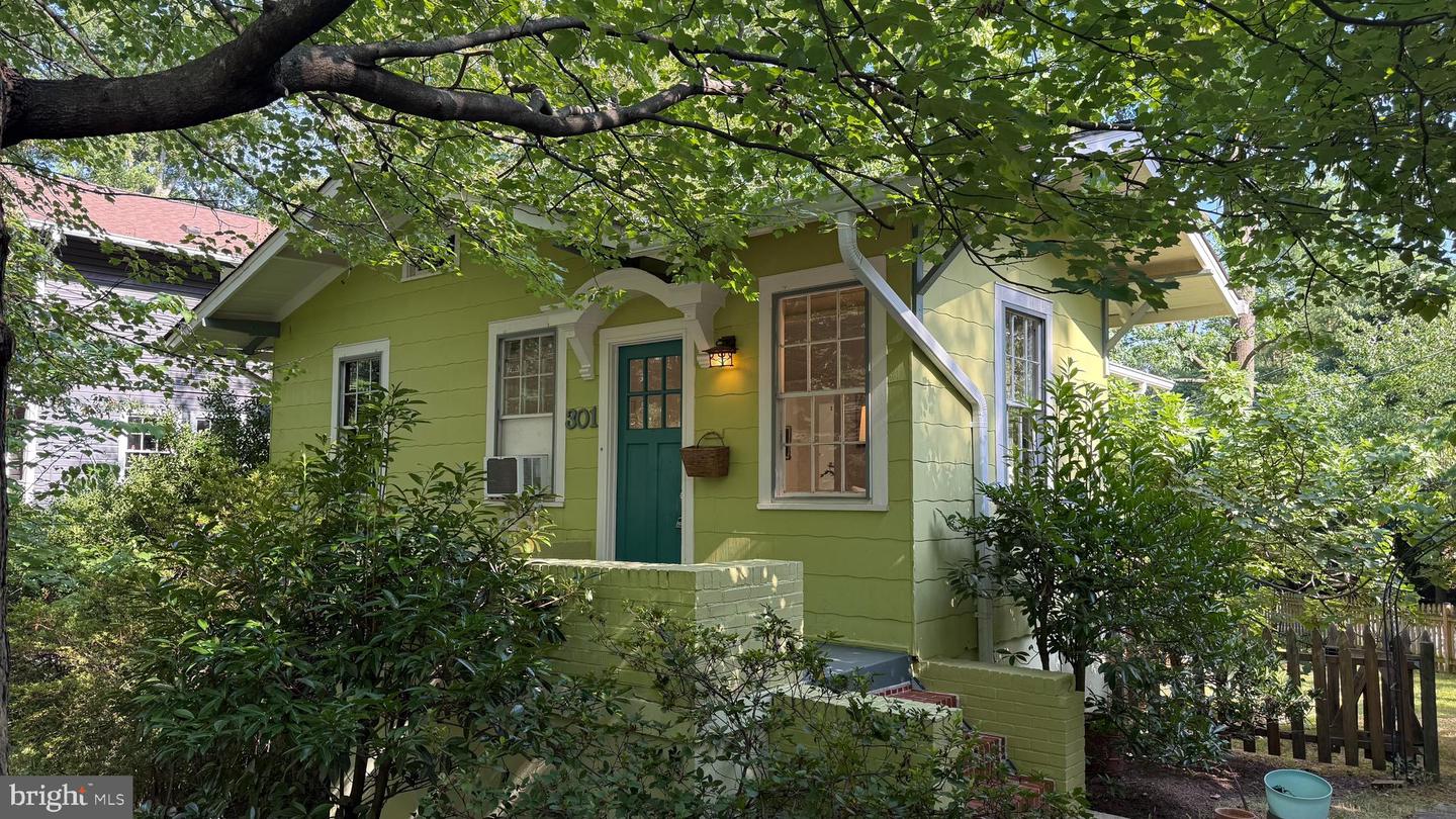 301 Elm Avenue