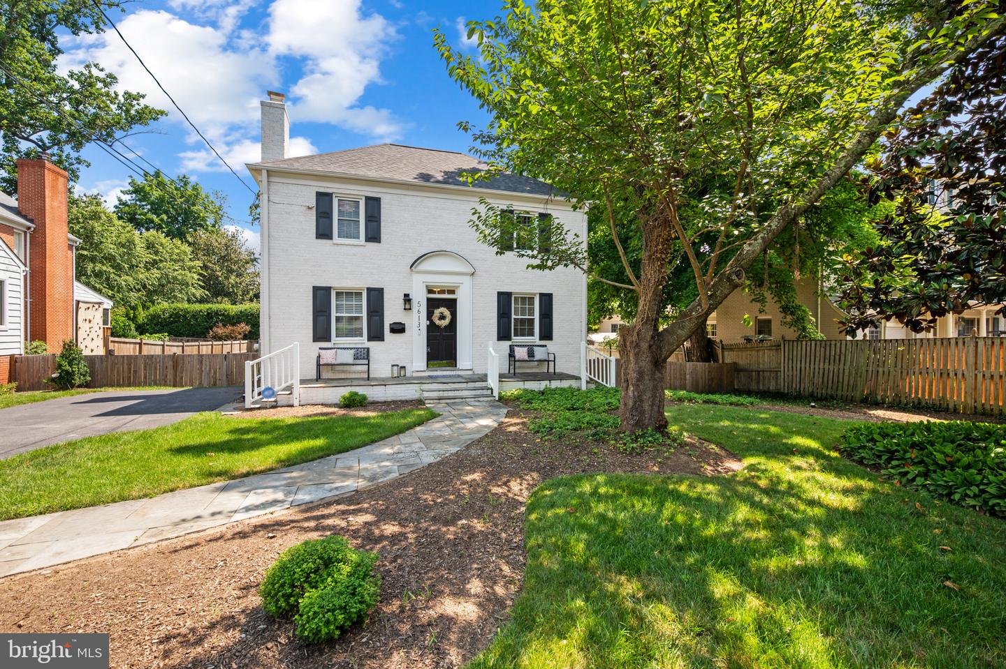 5613 Bradley Boulevard