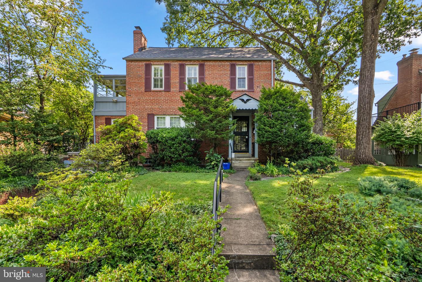 8911 Bradford Road