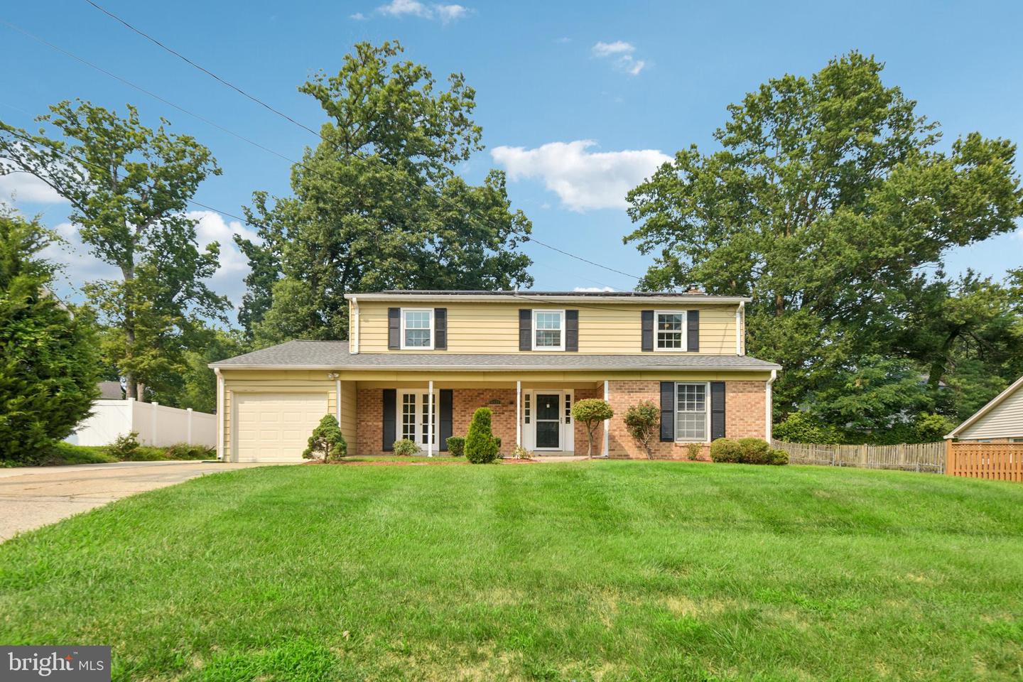 8839 Tuckerman Lane