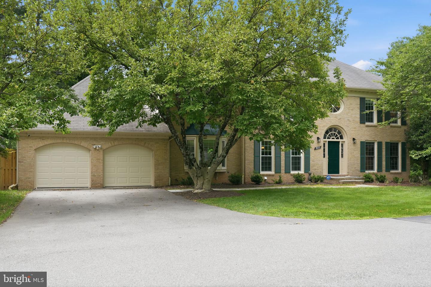 9213 Mistwood Drive, Potomac