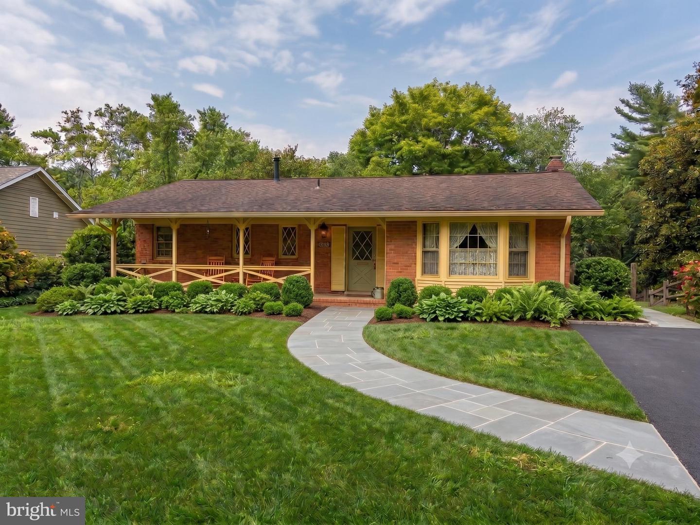 11906 Renwood Lane, North Bethesda