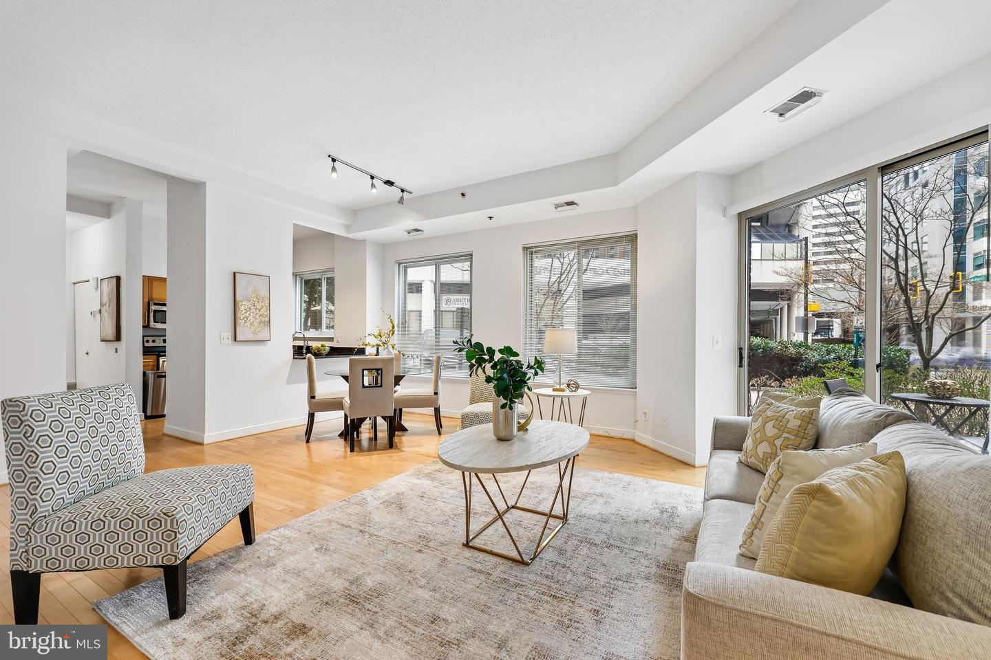 7500 Woodmont Avenue #sl15