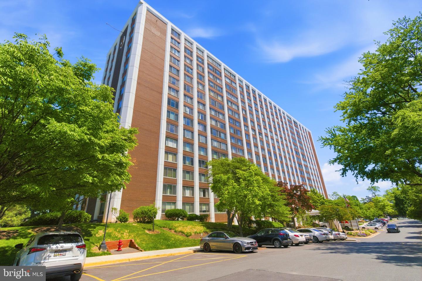 11801 Rockville Pike #1412, Rockville