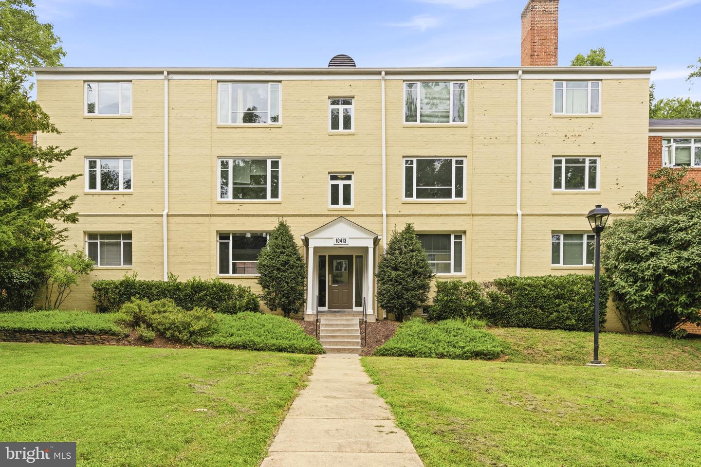 10413 Montrose Avenue #10413