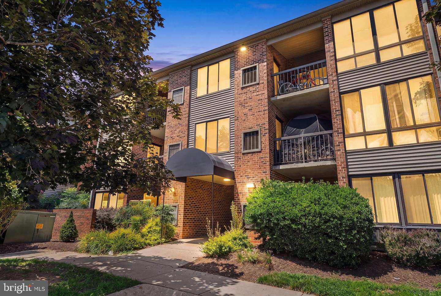 18022 Chalet Drive #27-203