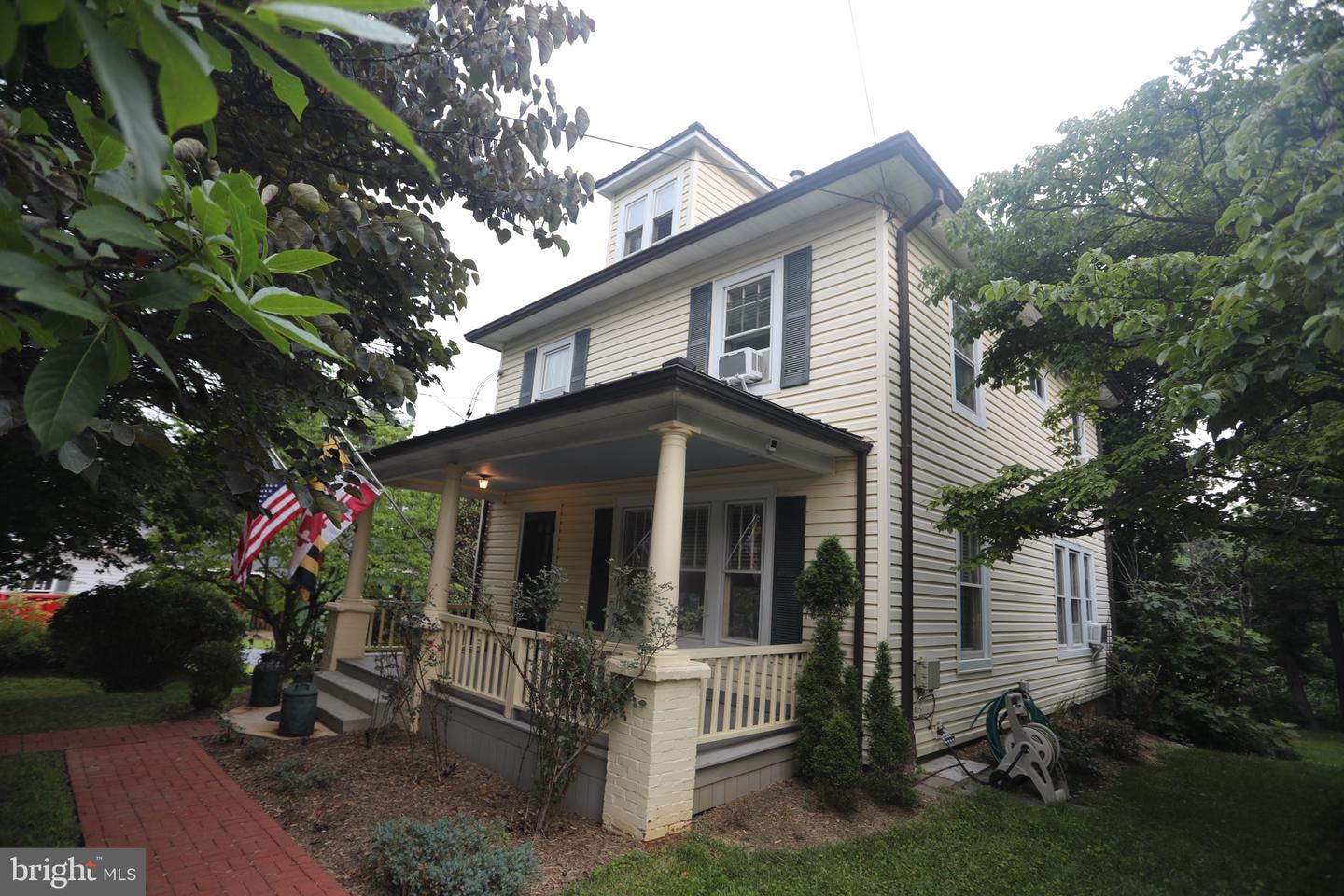 3 High Street