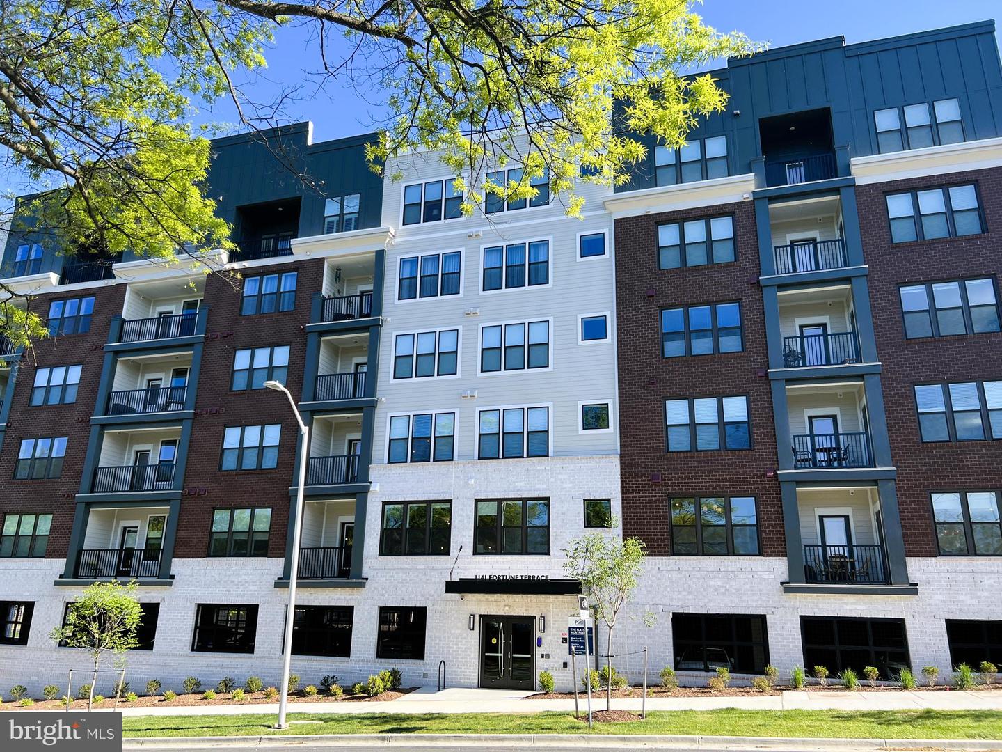 1141 Fortune Terrace #307