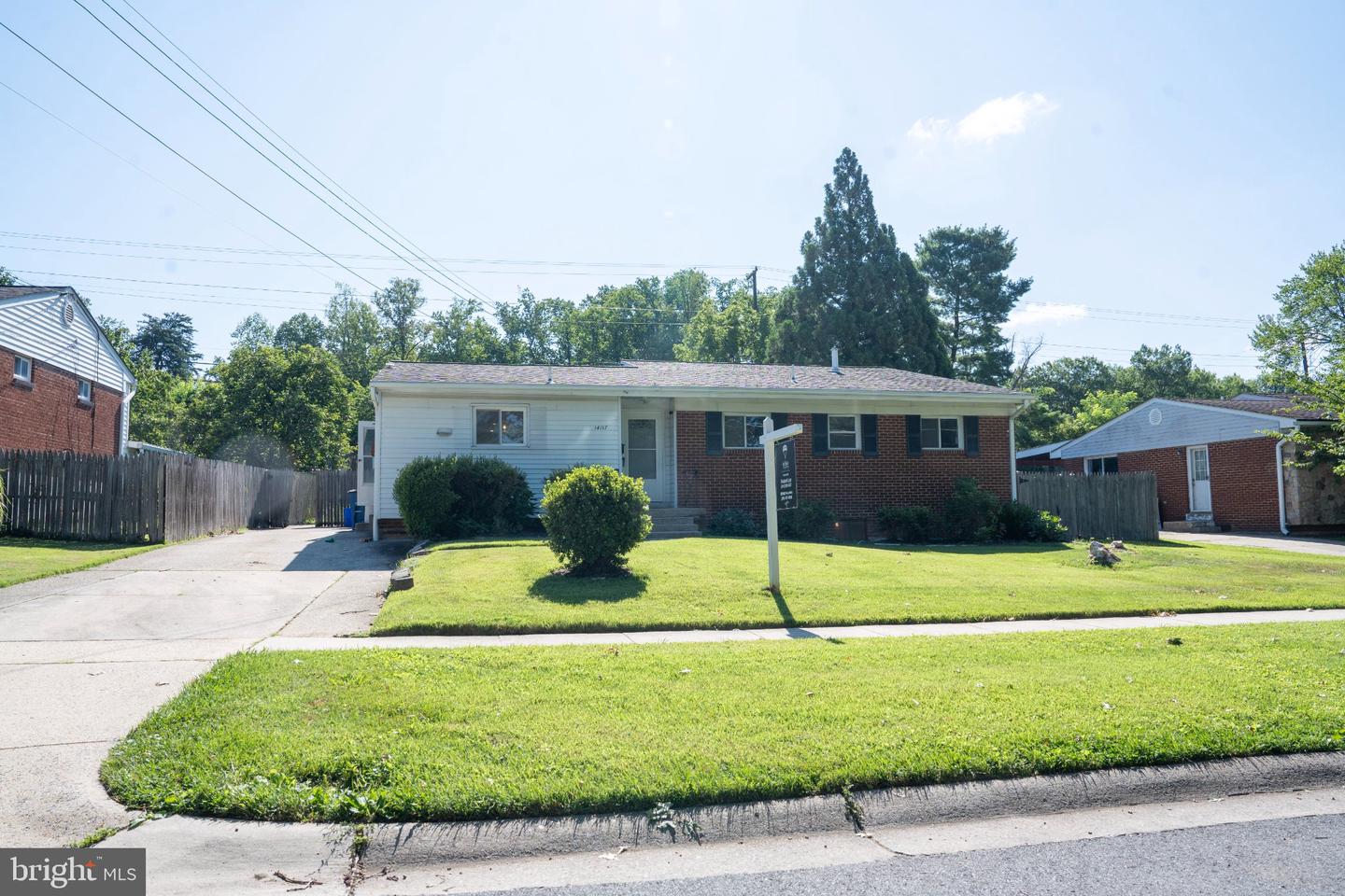 14117 London Lane