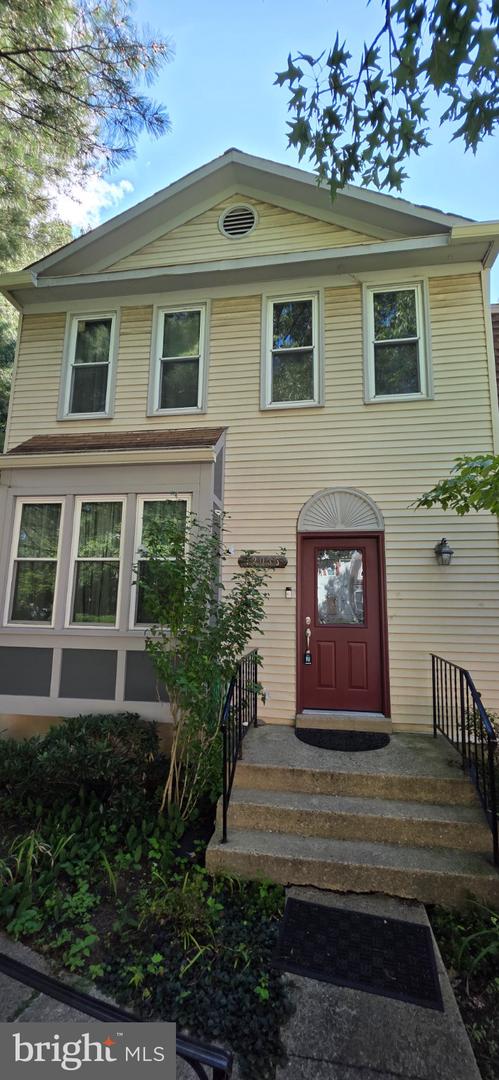 12033 Eaglewood