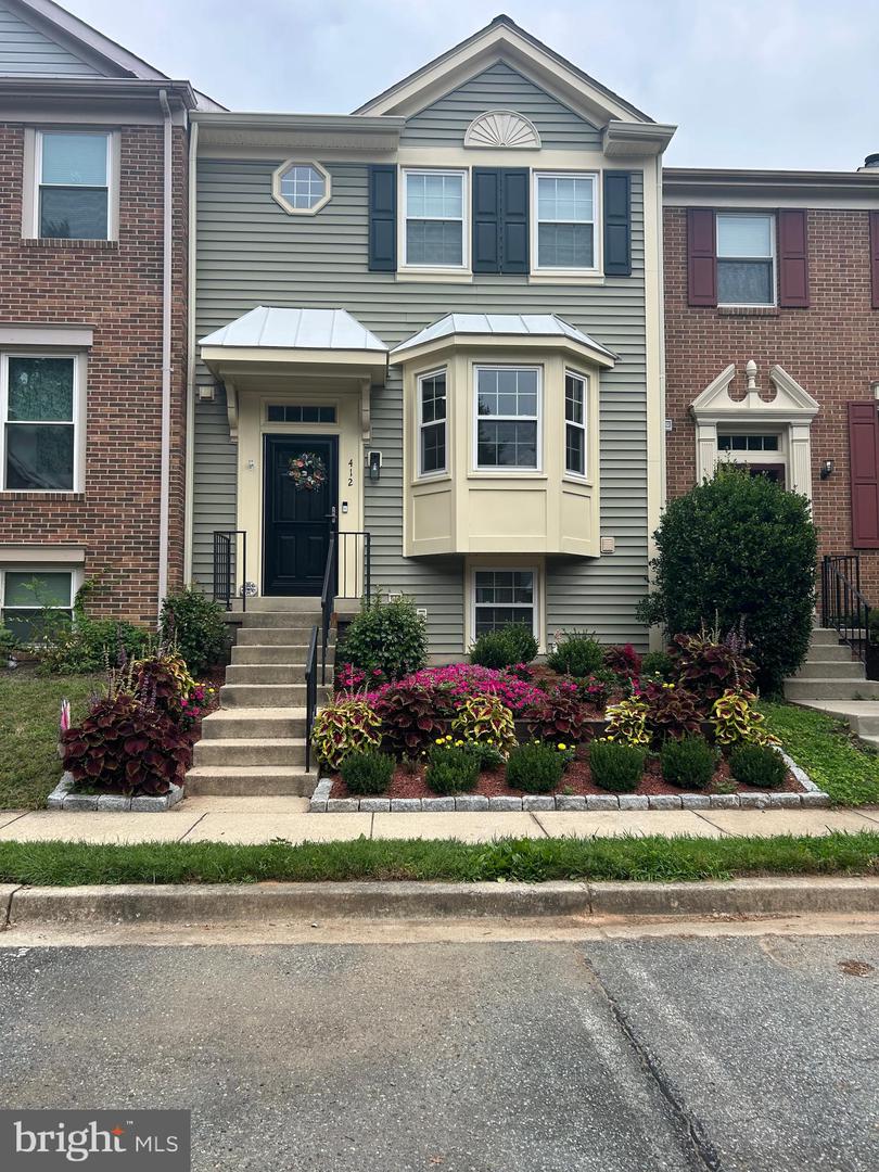 412 Fleece Flower Drive
