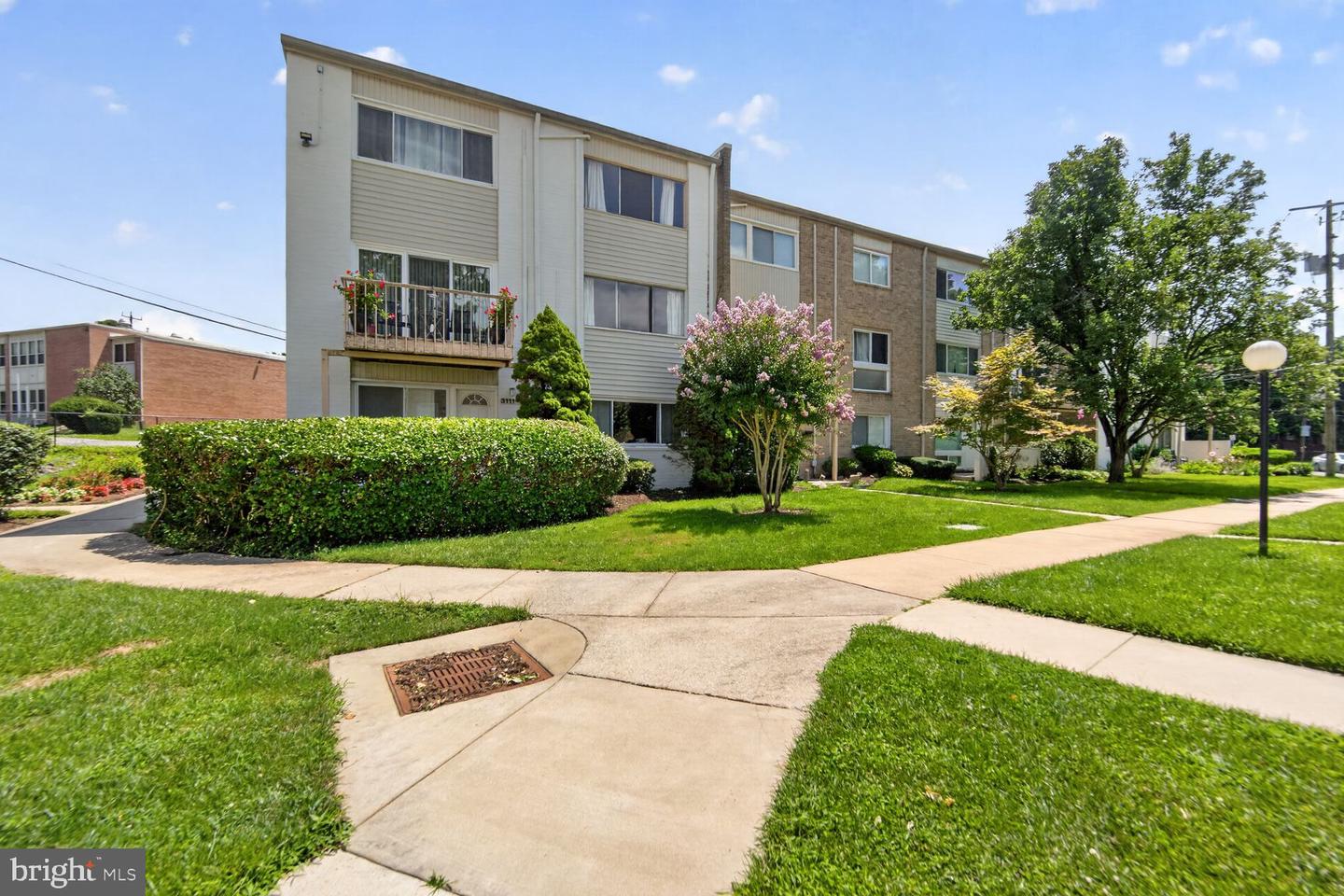 3111 University Boulevard W #f4