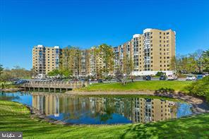 15101 Interlachen Drive #1-1002