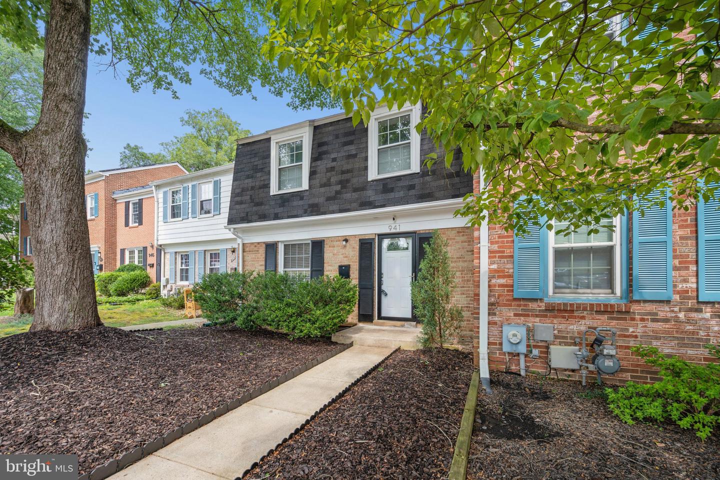 941 Paulsboro Drive