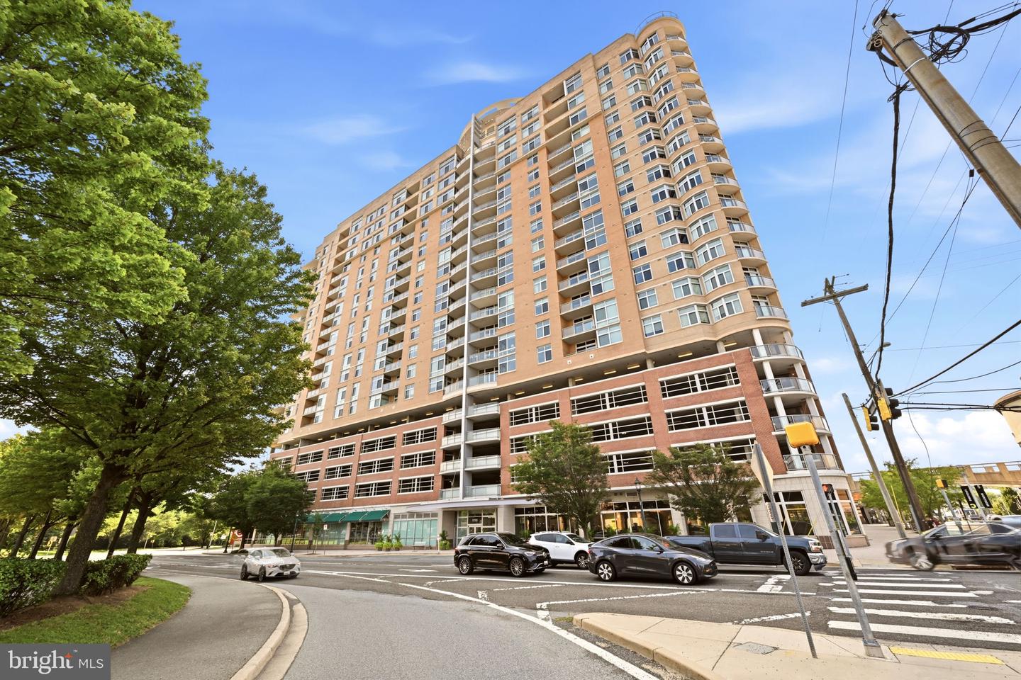 5750 Bou Avenue #812