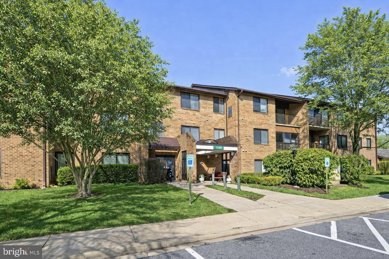 15300 Pine Orchard Drive #85-3d