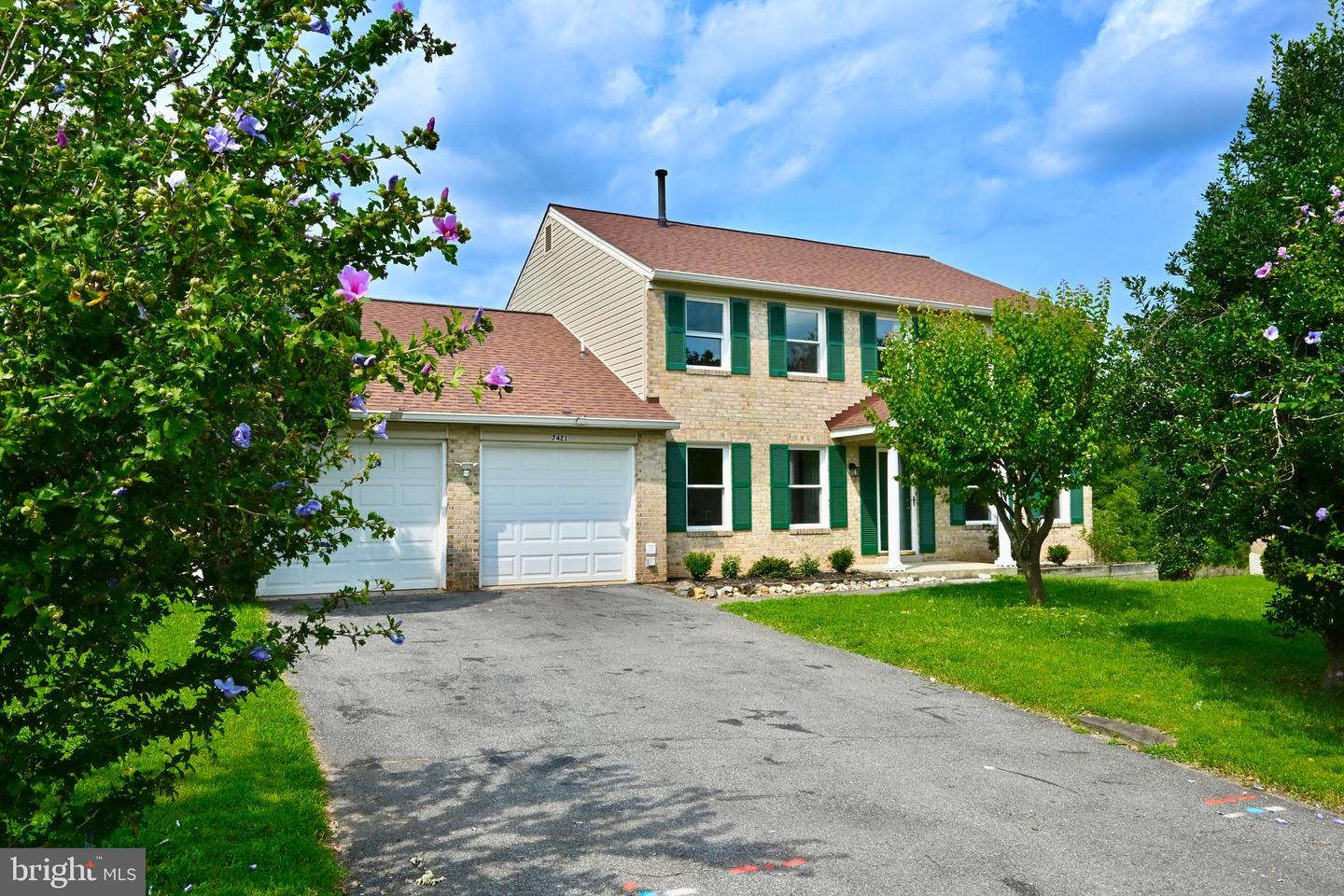 7421 Mahaska Drive