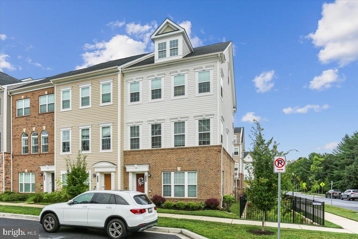 132 Quince Meadow Avenue