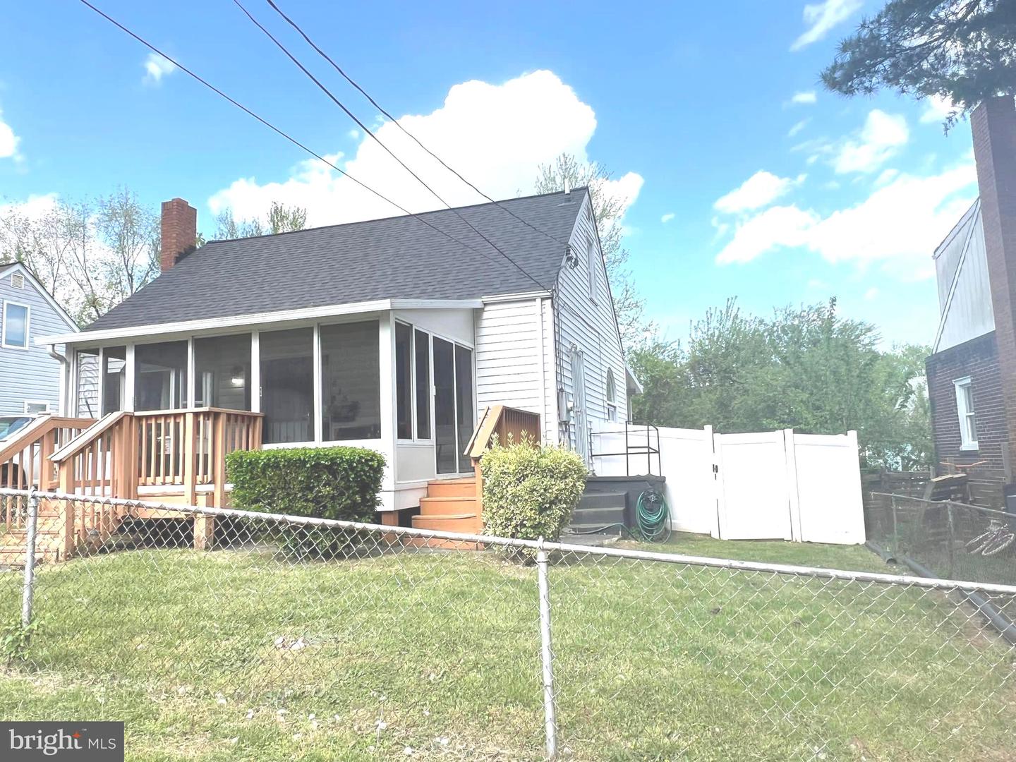 613 63rd Place, Capitol Heights