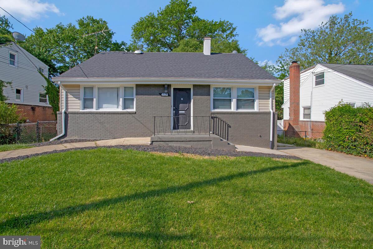 4911 Maury Place, Oxon Hill