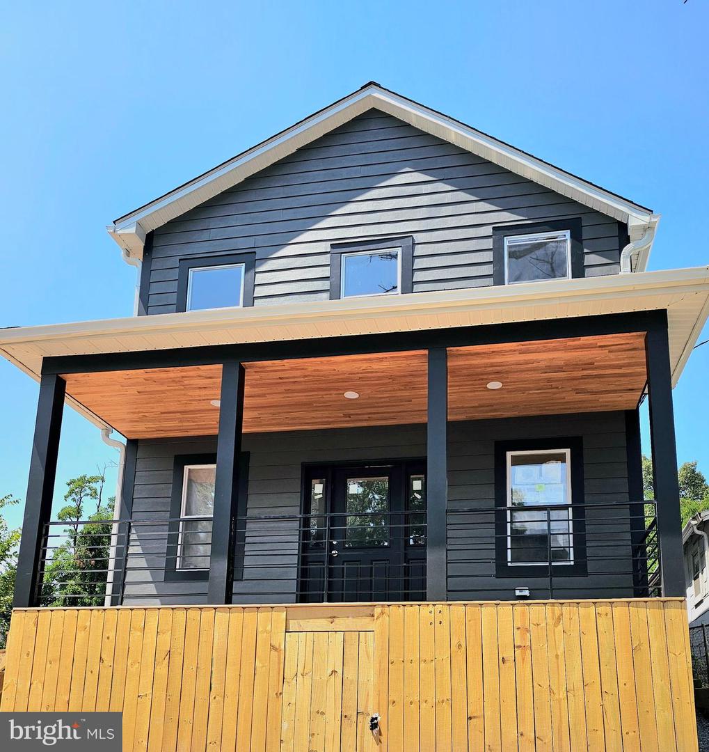 516 67th Place, Capitol Heights