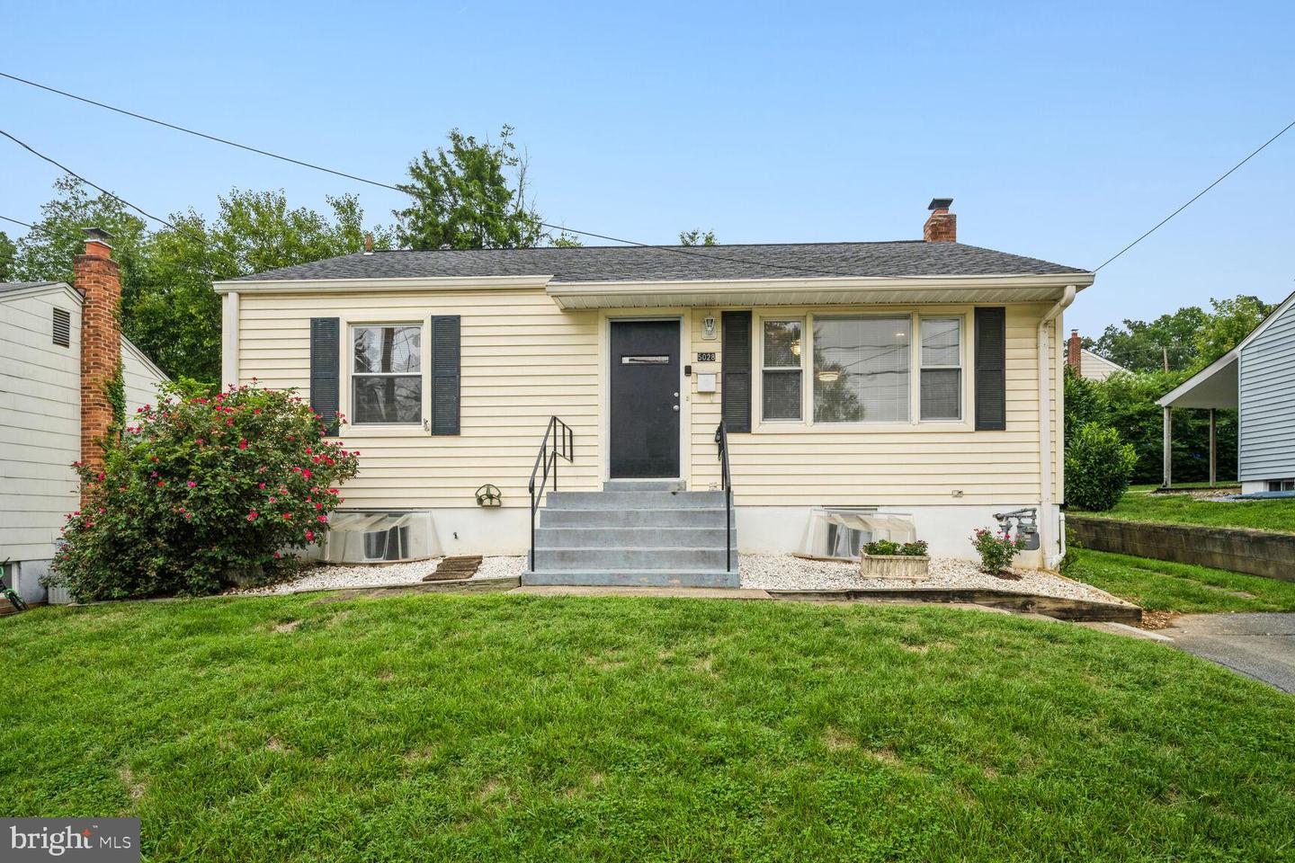 5028 Iroquois Street, College Park