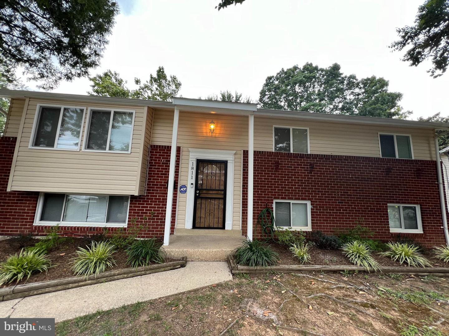 1811 Jarvis Avenue, Oxon Hill
