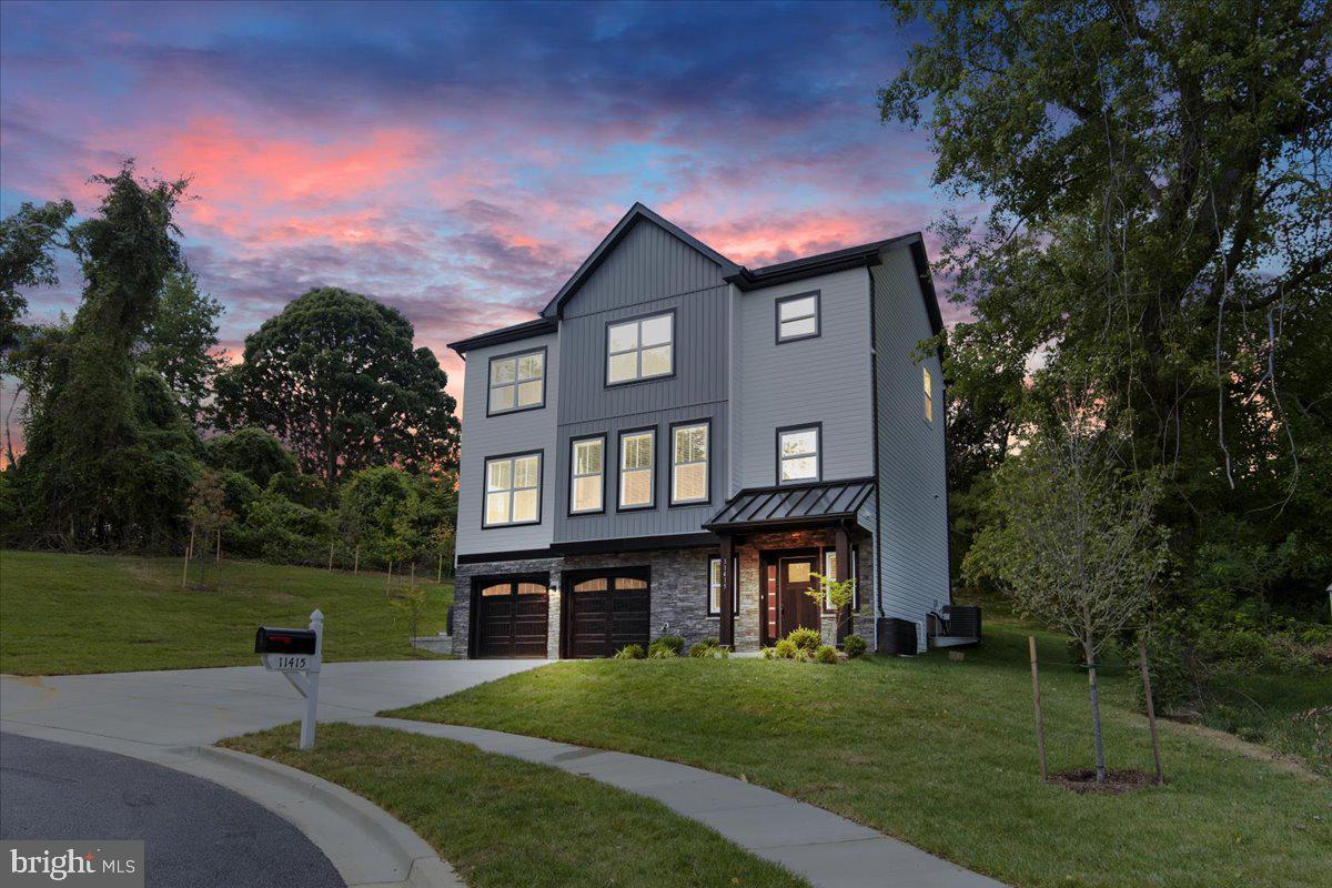 11415 Grago Drive, Fort Washington