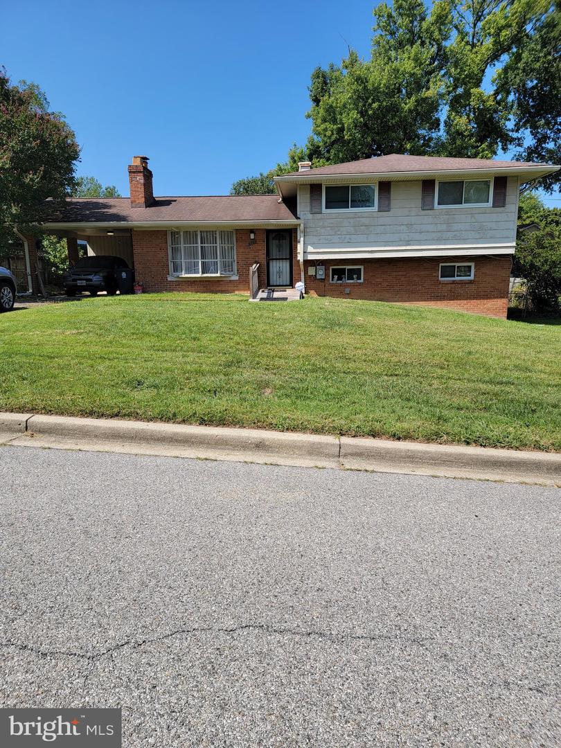 6303 George Washington Drive, Temple Hills