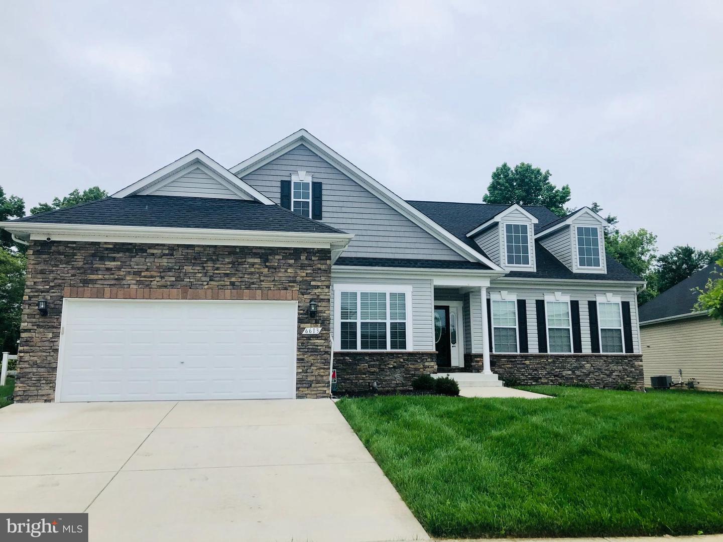 6613 Padmar Lane, Clinton
