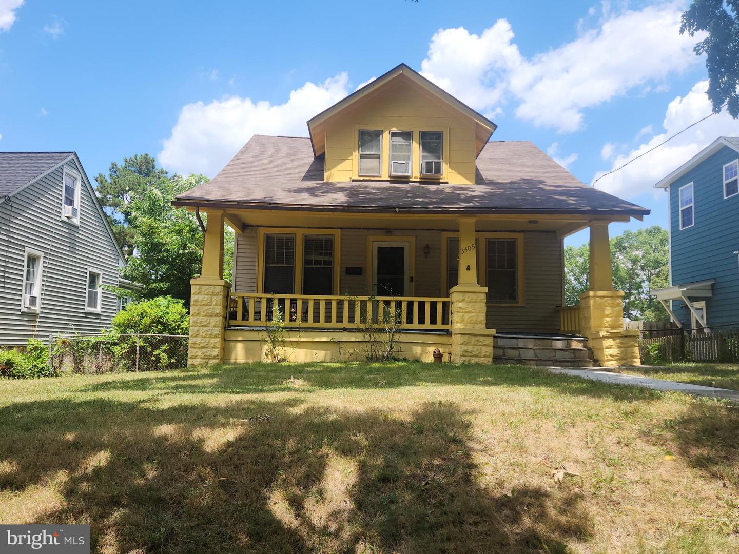 3405 Eastern Avenue, Mount Rainier