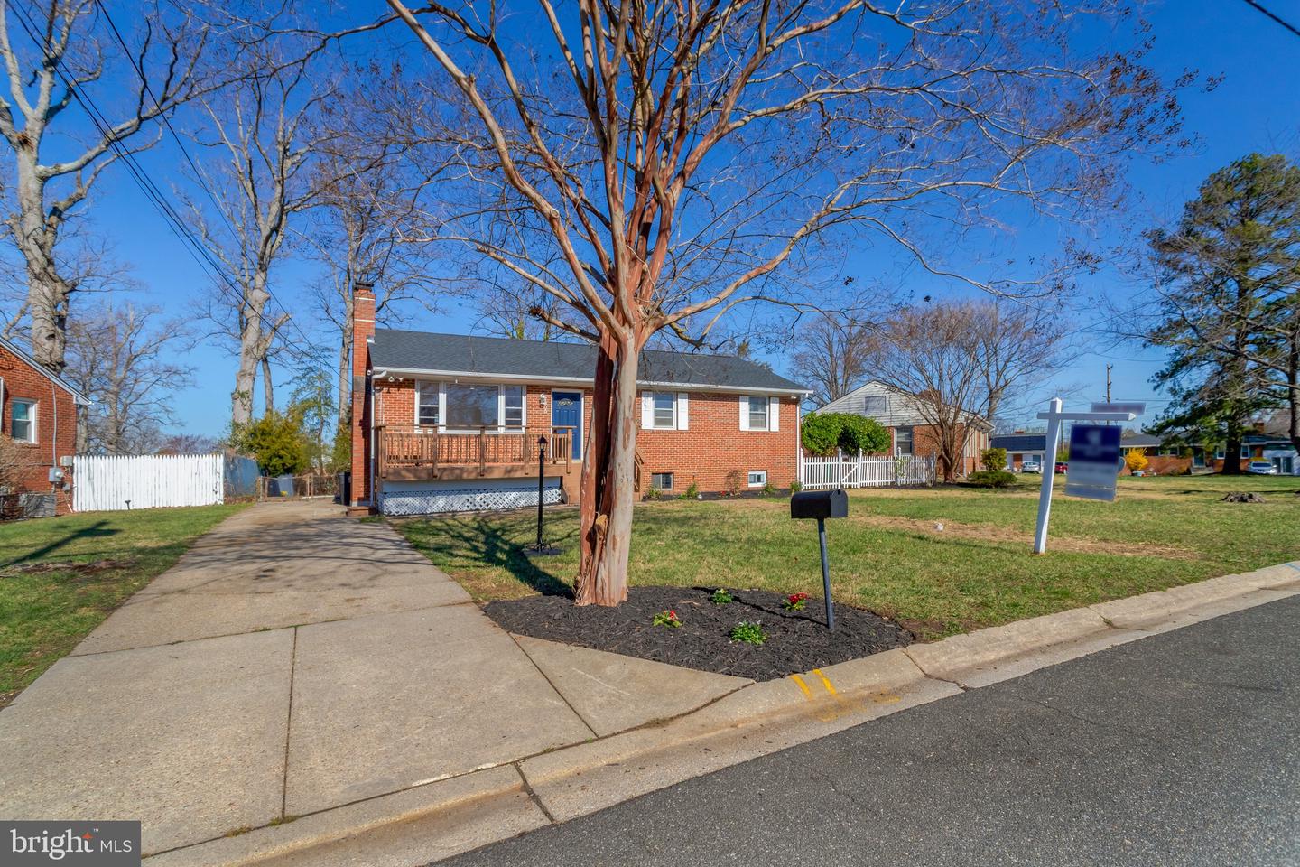 7305 Circle Drive E, Oxon Hill