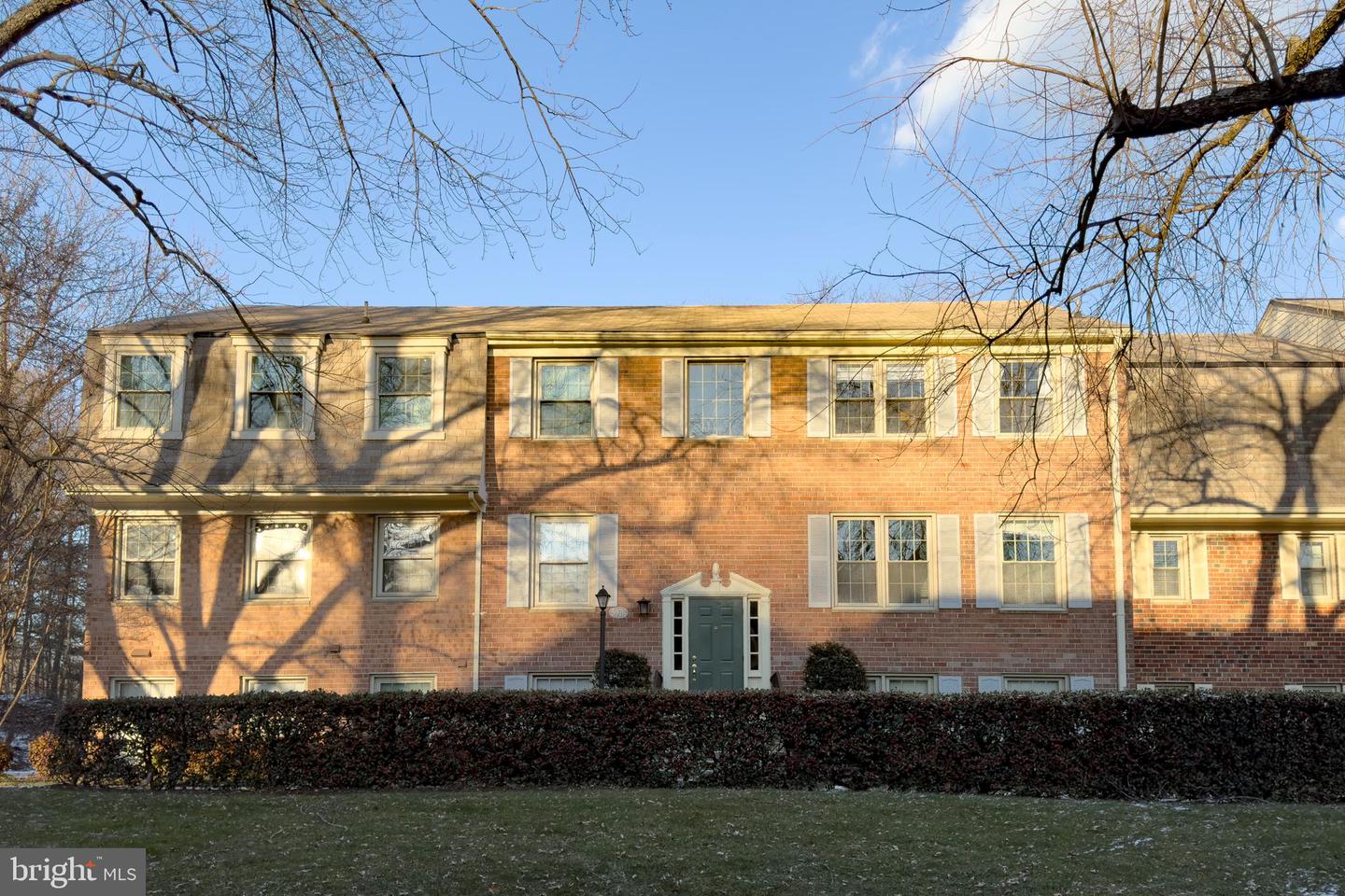 5976 Westchester Park Drive #202, College Park