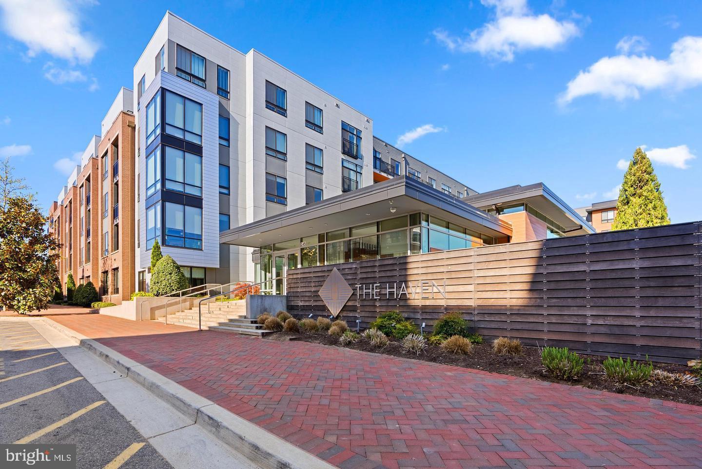 145 Riverhaven Drive #155, Oxon Hill