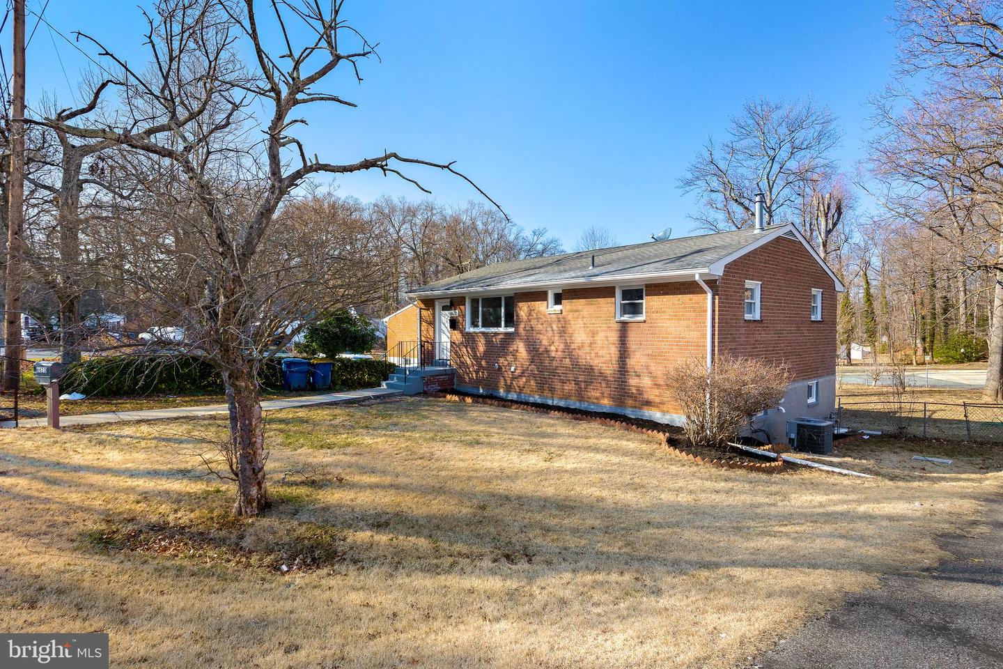 6620 Pine Grove Drive, Suitland