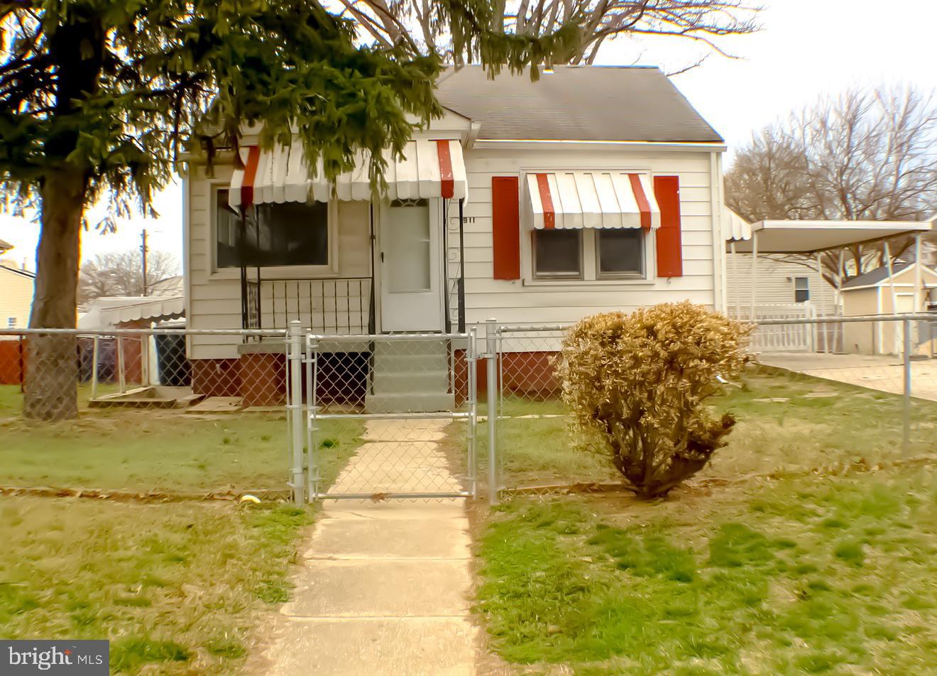 911 Minna Avenue, Capitol Heights