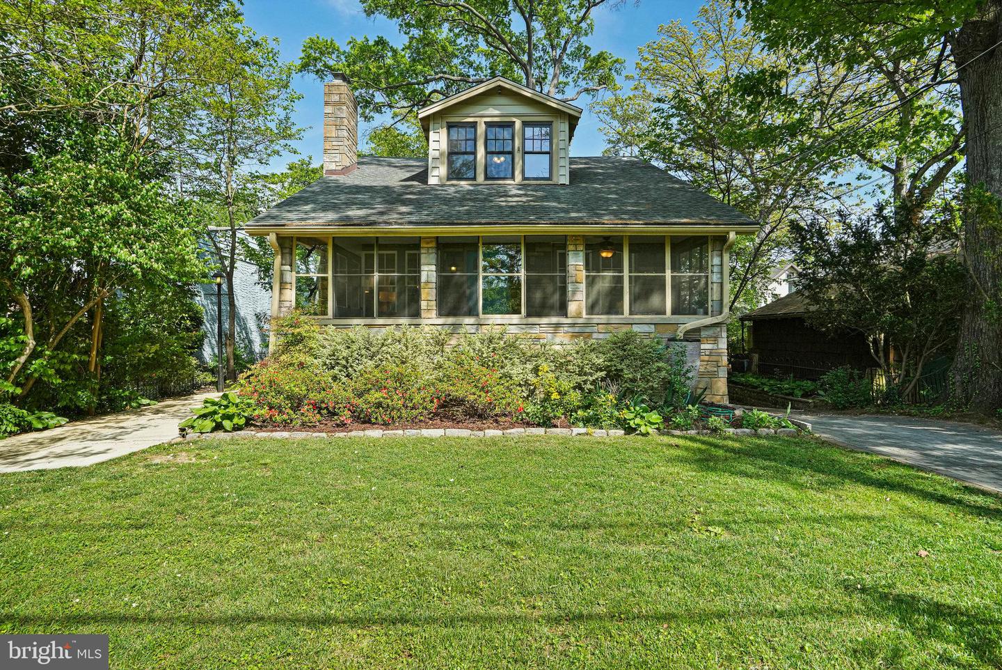 6201 43rd Street, Riverdale