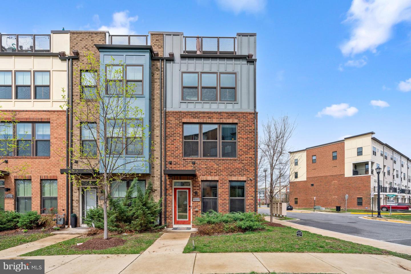 6211 Chronicle Street, Hyattsville