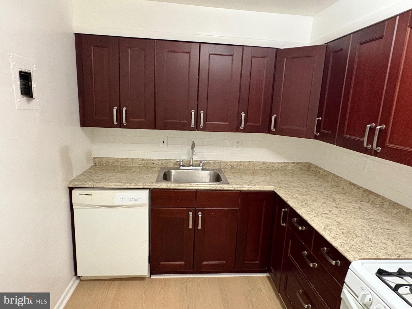 9250 Edwards Way #205-C, Hyattsville