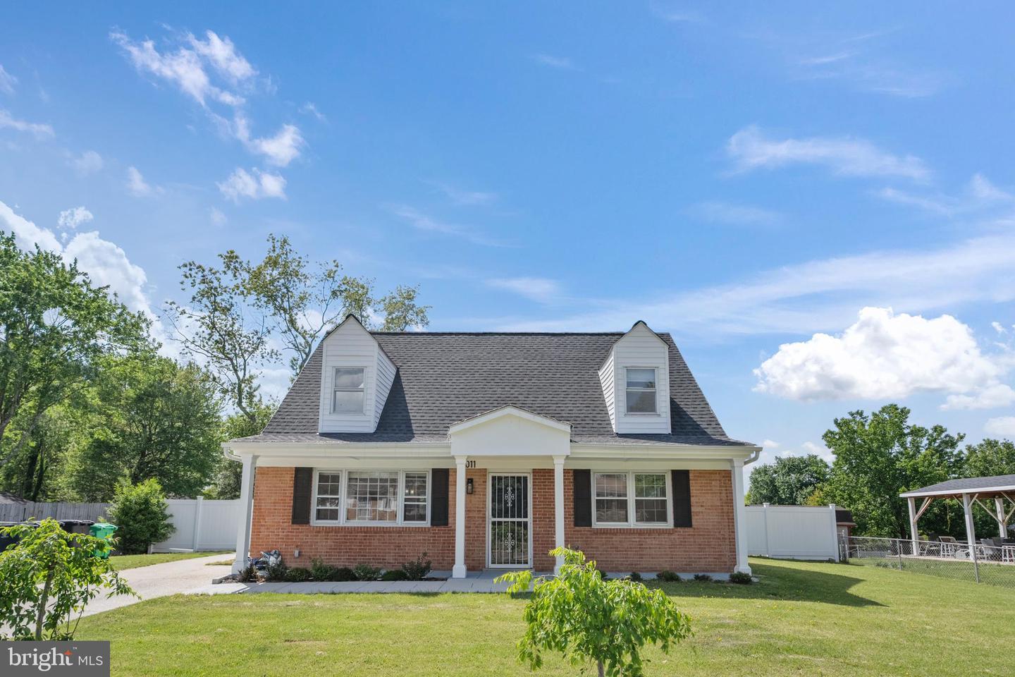 10011 Dakin Court, Cheltenham