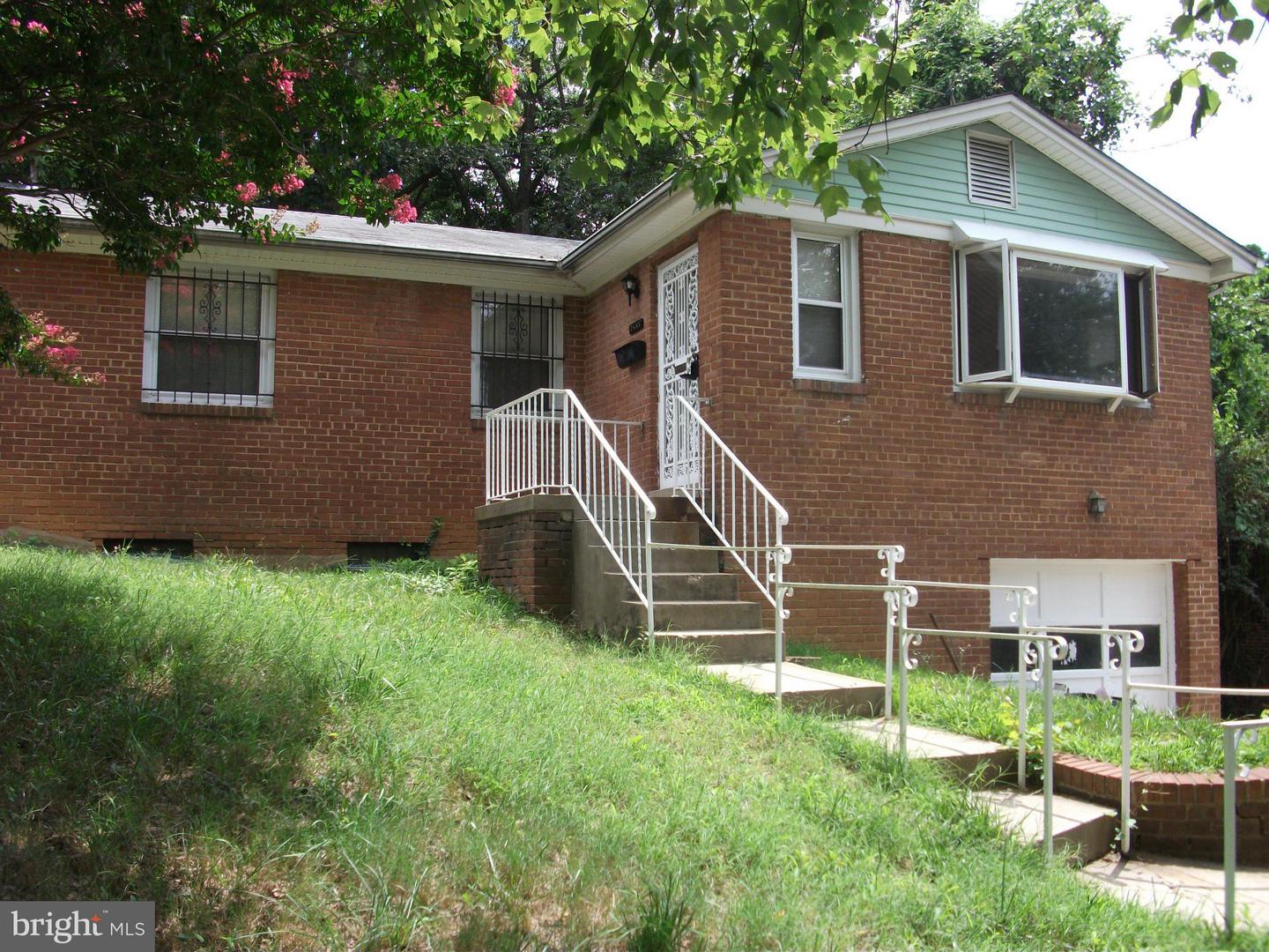 2503 Easton Street, Temple Hills