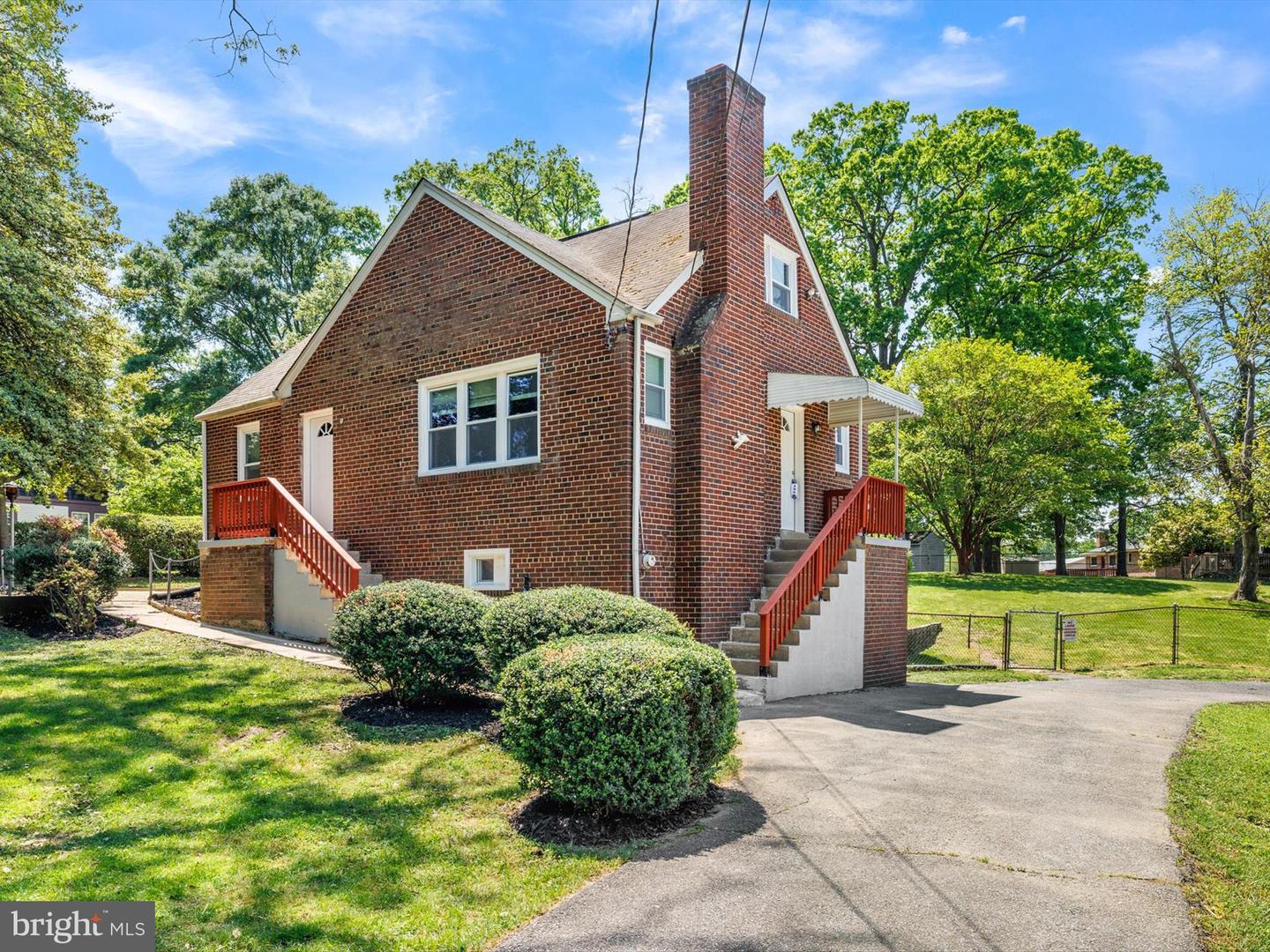 7005 Old Branch Avenue, Temple Hills