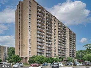 6100 Westchester Park Drive #611, College Park