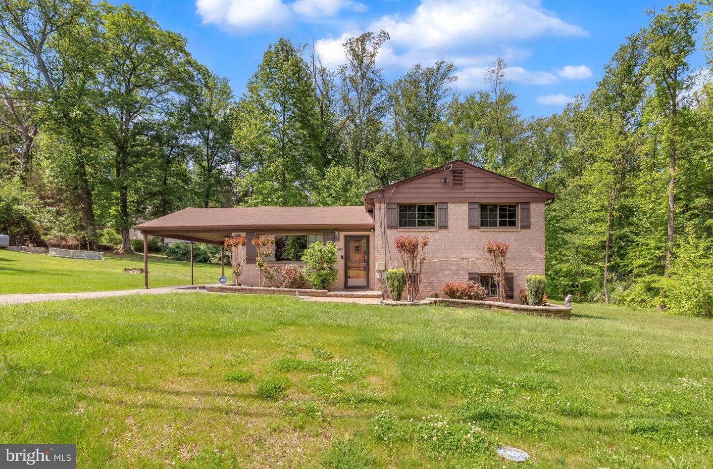 7509 Glade Drive, Fort Washington
