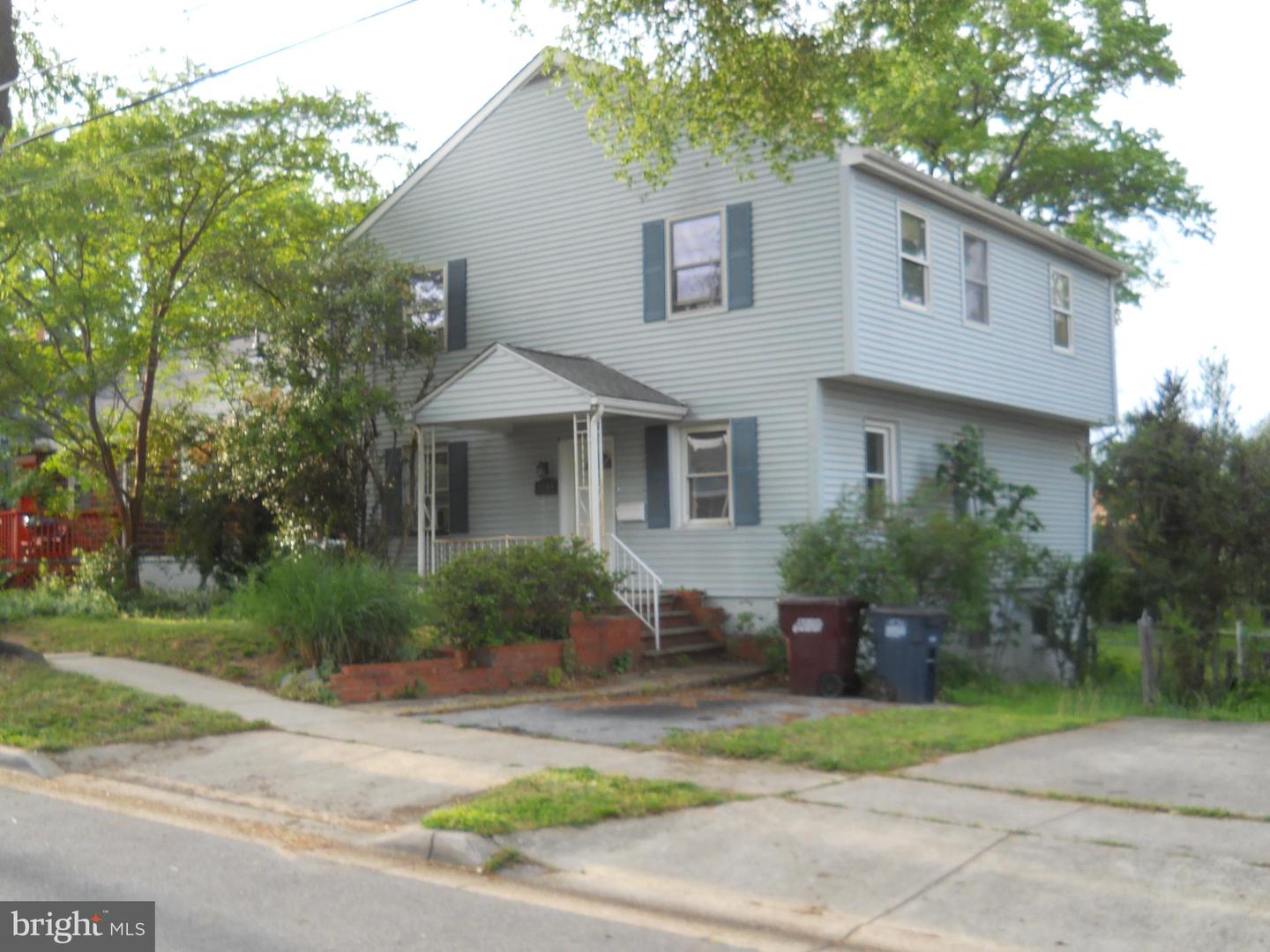 5008 Tuckerman Street, Riverdale